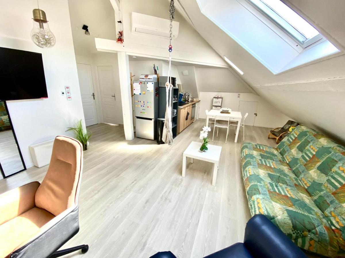 Appartement Vue Sur Les Etoiles Charleville-Mézières Kültér fotó